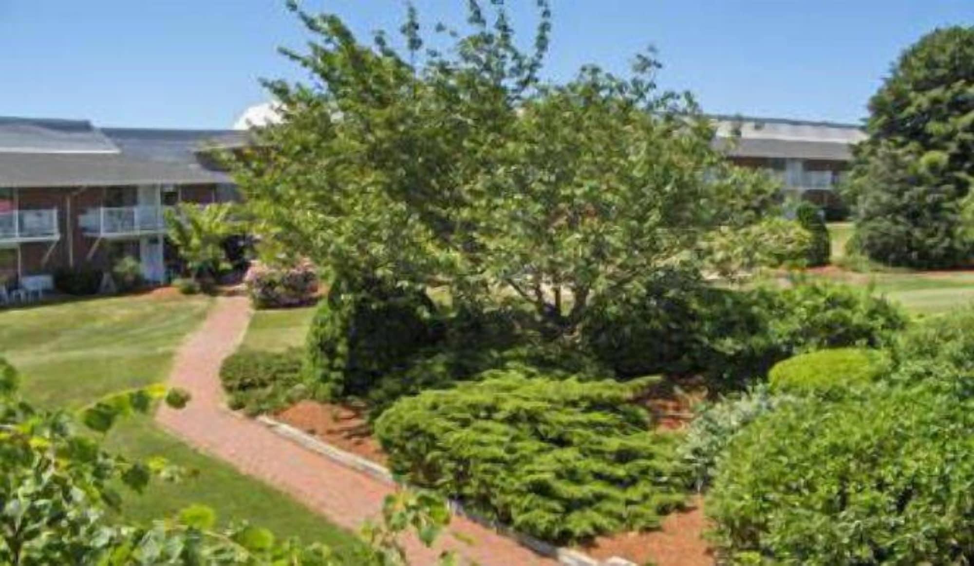 Resort & Conference Center At Hyannis Exterior photo